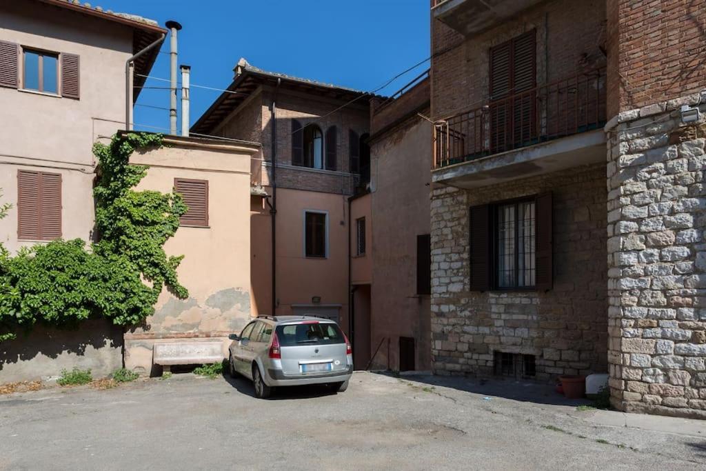 Il Profumo Del Lauro Apartment Perugia Luaran gambar